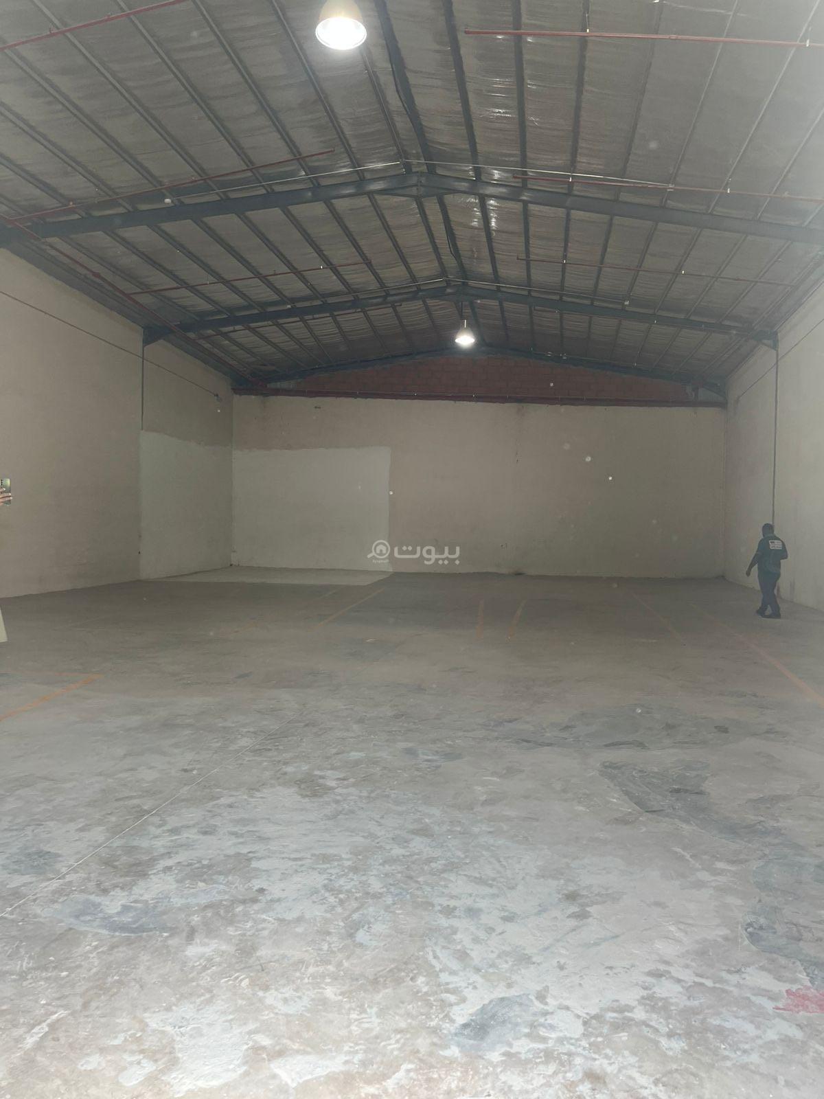 مستودع 307 م² في الدار البيضاء