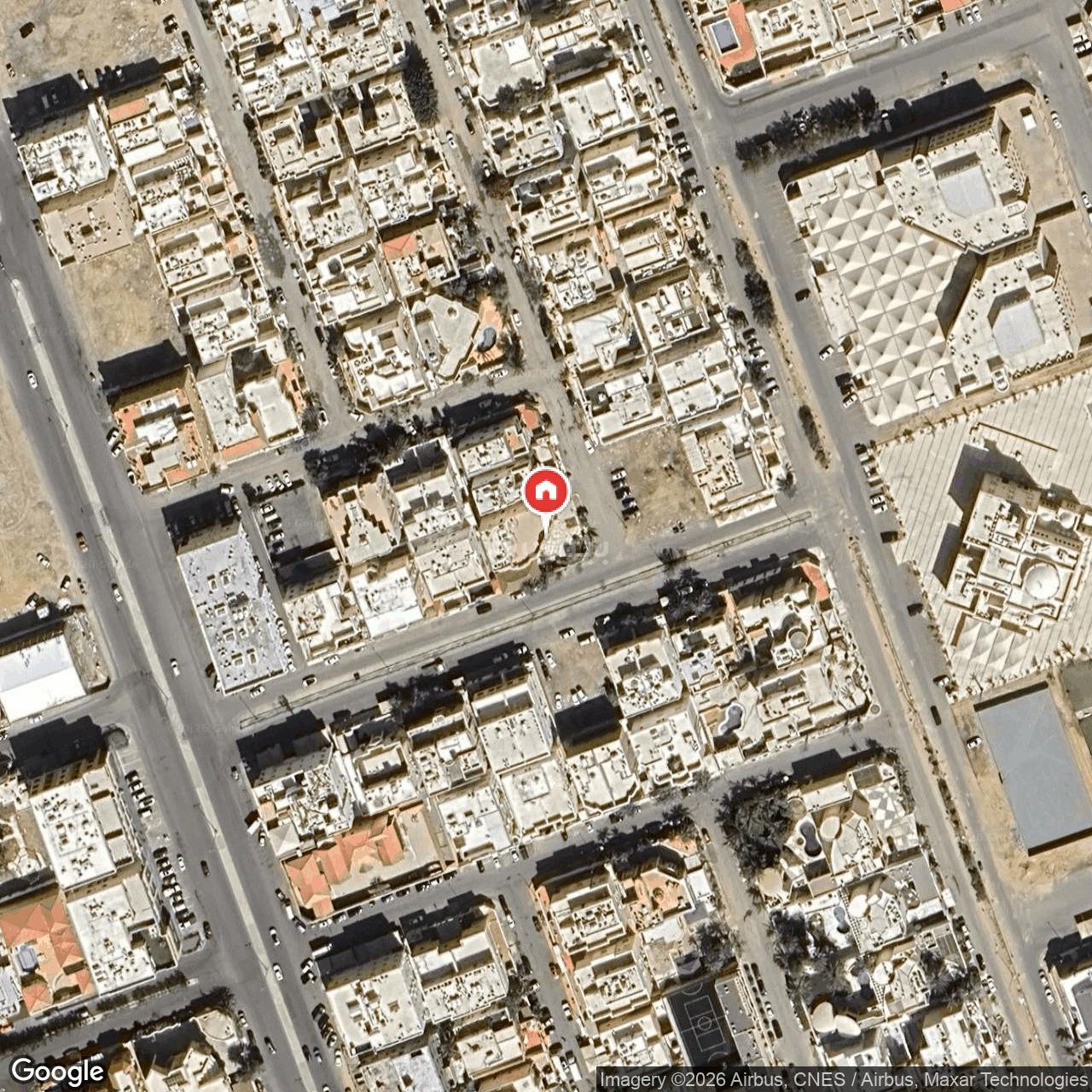 فيلا 8 غرف في النعيم