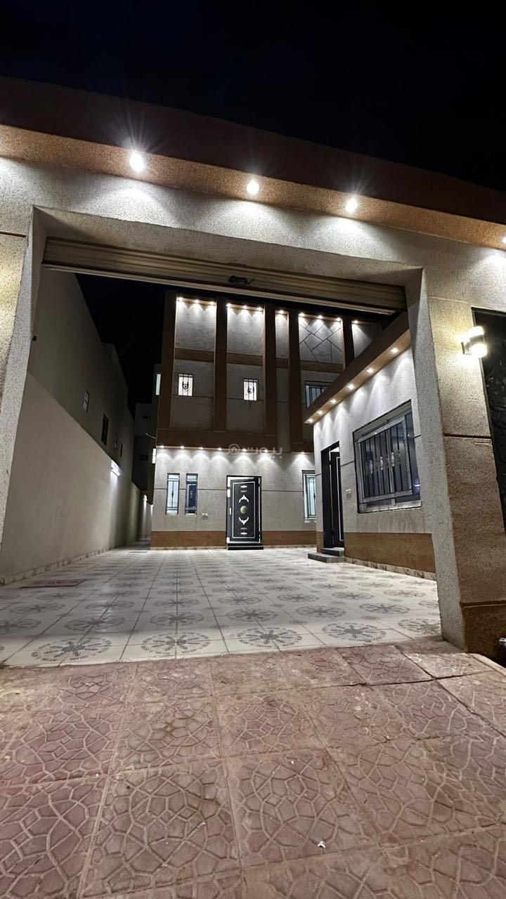 فيلا 6 غرف في طويق