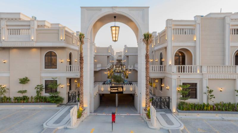 عمارة 13309 م² في العارض