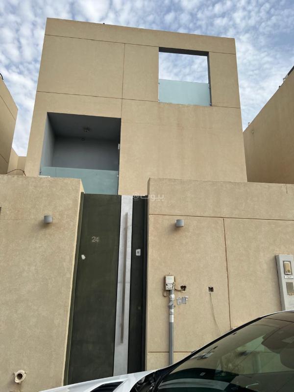 5 bedroom villa in Al Aridh