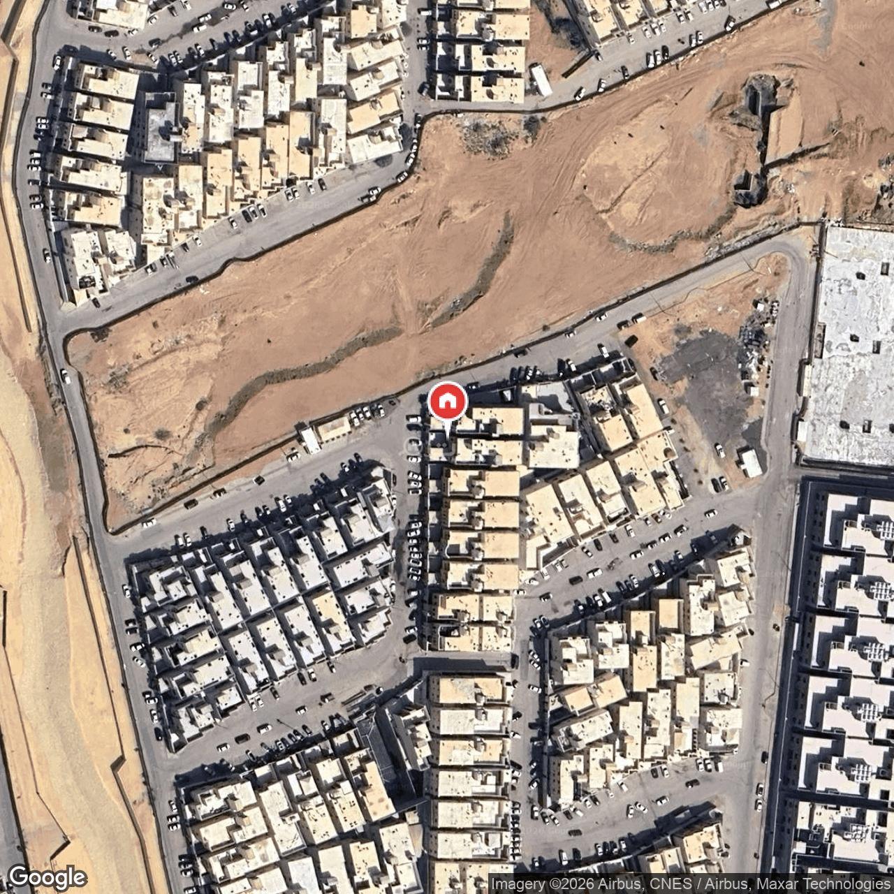 شقة  في الرمال