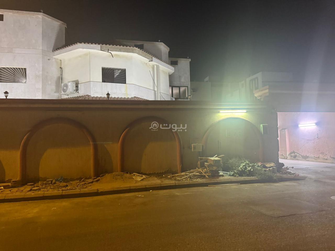 فيلا 4 غرف في معاد