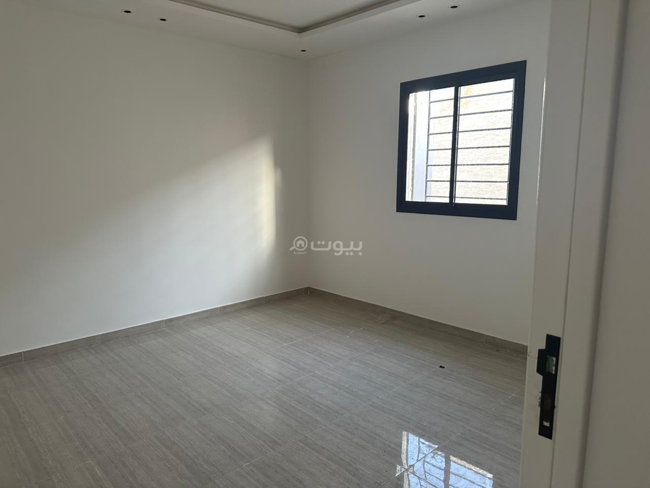 شقة 3 غرف في الرمال