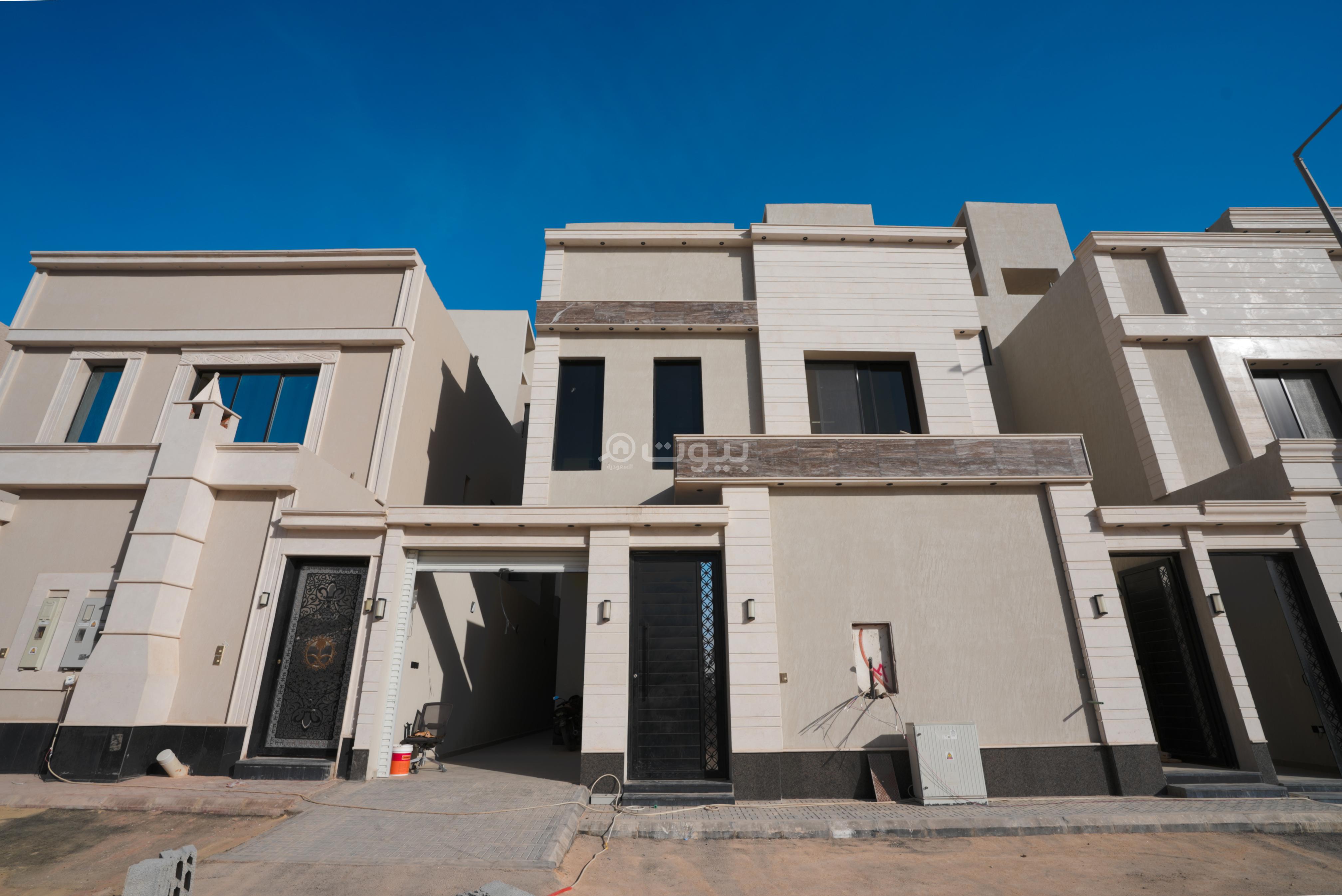 فيلا 6 غرف في الجنادرية