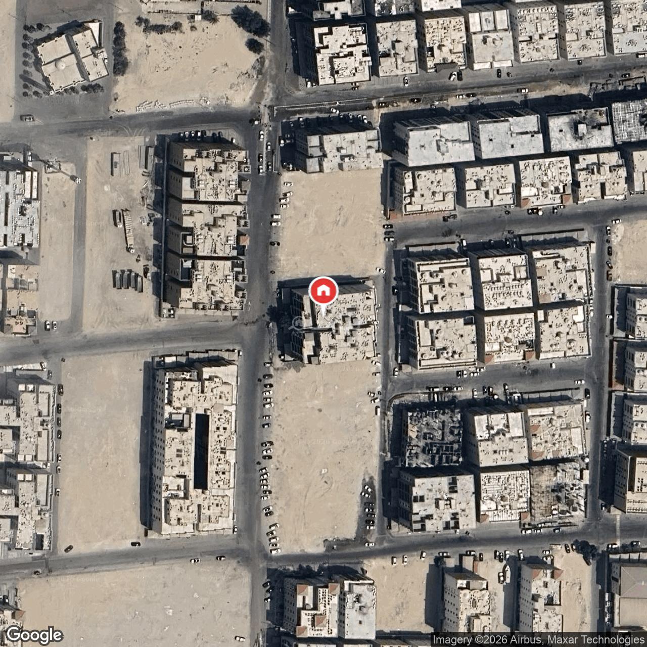 شقة  في الحمرا