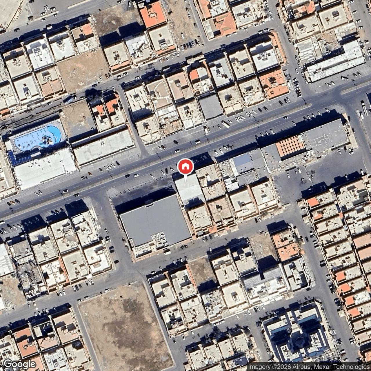 محل 735 م² في الحمدانية