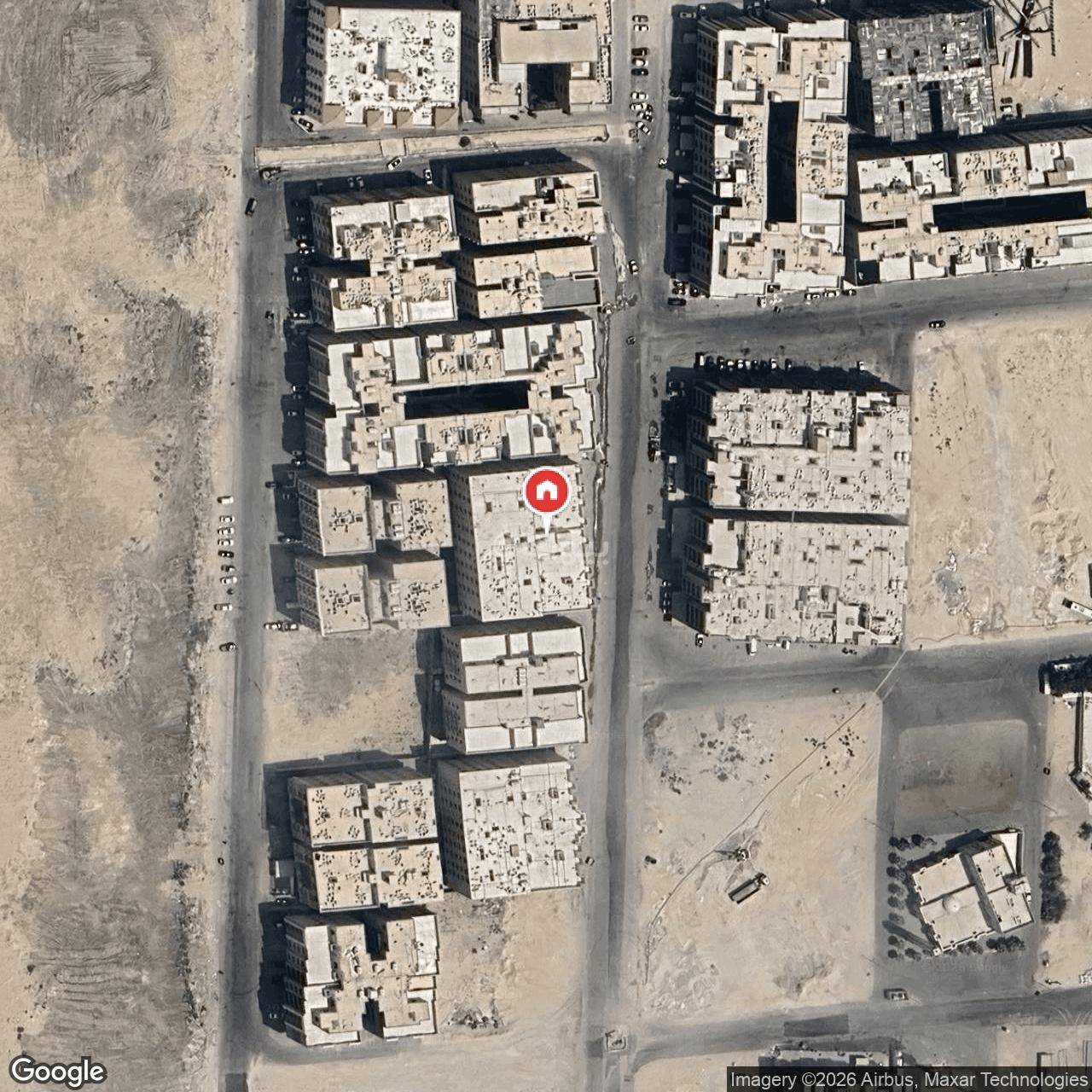 شقة  في الحمرا