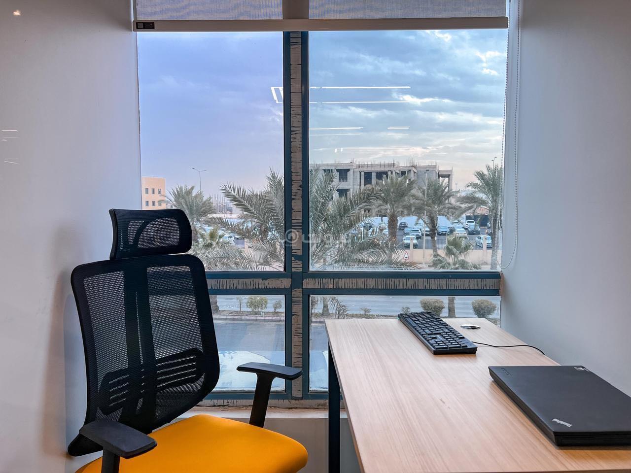 مكتب 5000 م² في الدريهمية