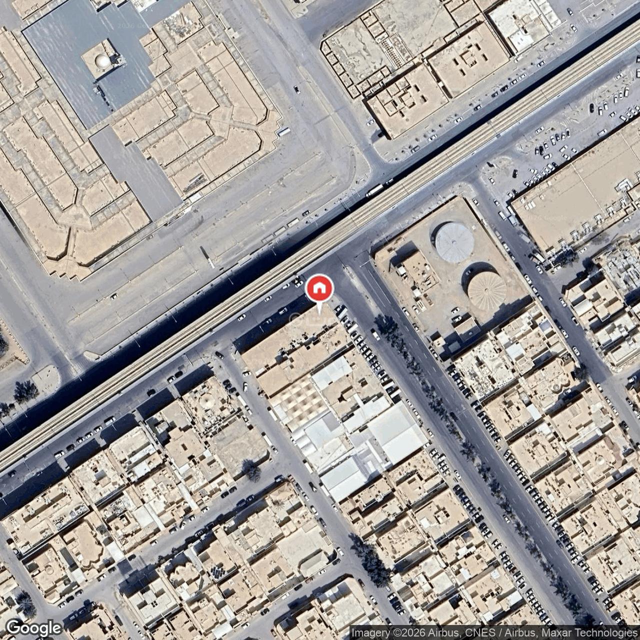 محل 4500 م² في ظهرة البديعة