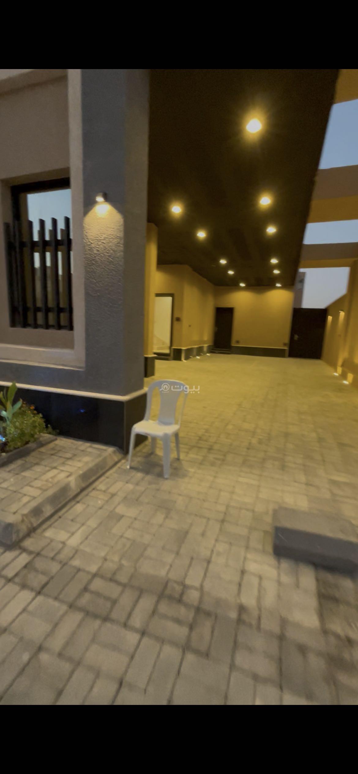 4 bedroom villa in Dhahrat Laban