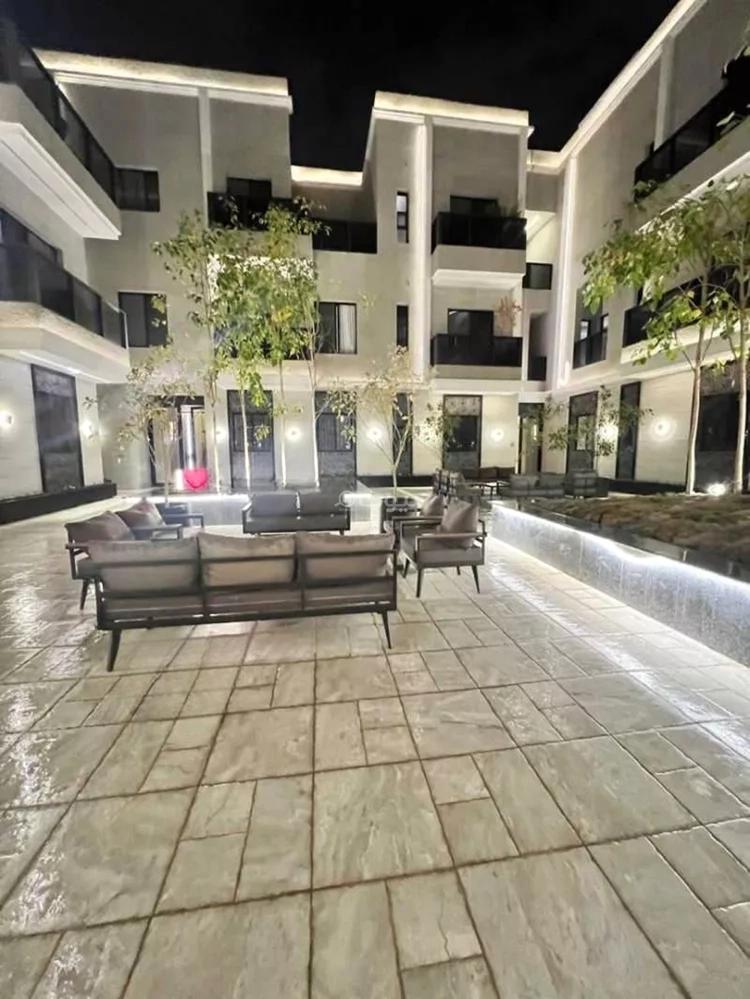 شقة 3 غرف في العارض