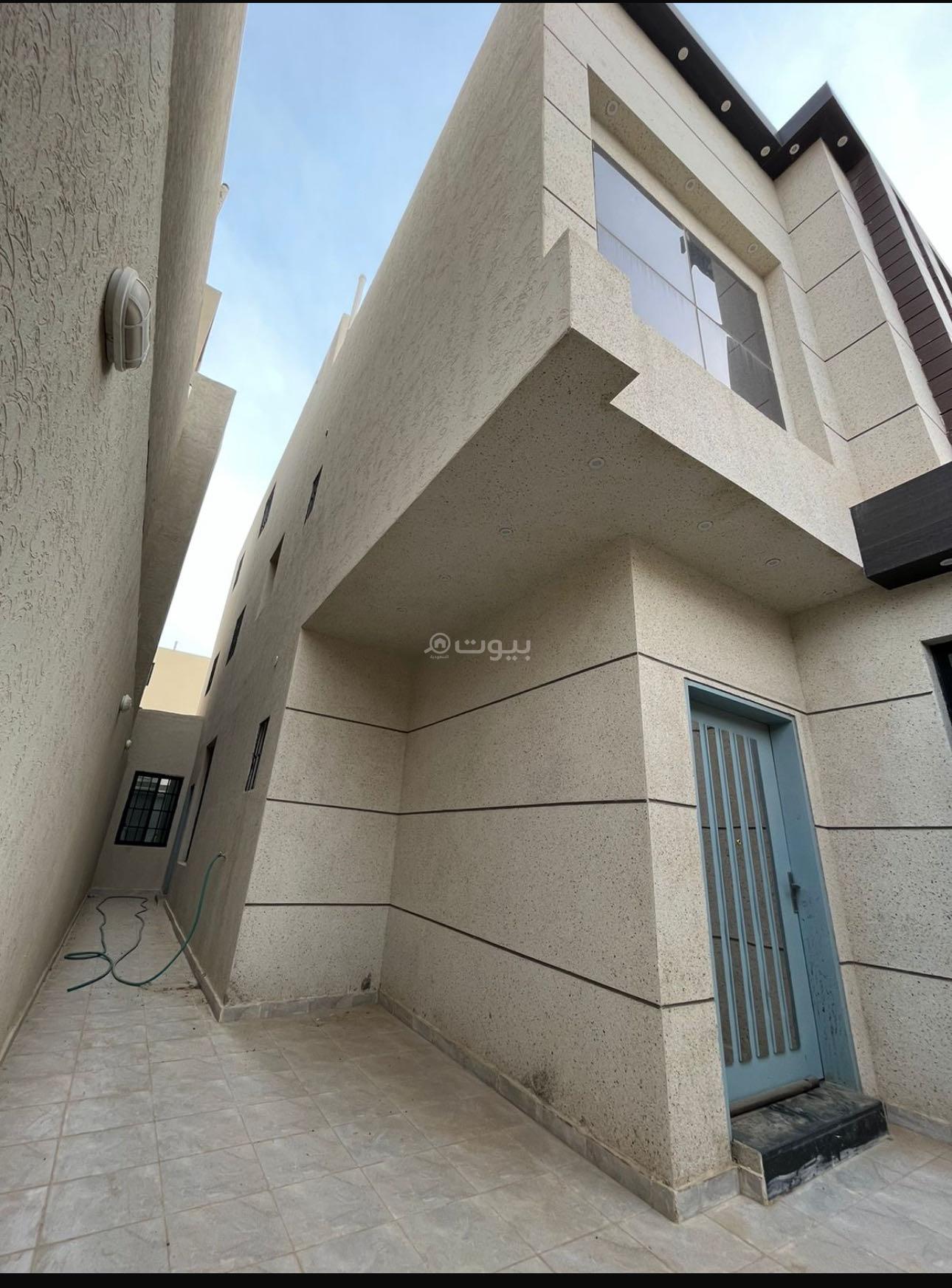 فيلا 5 غرف في الرمال