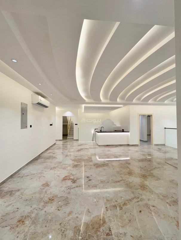 11 bedroom villa in Al Sahafah