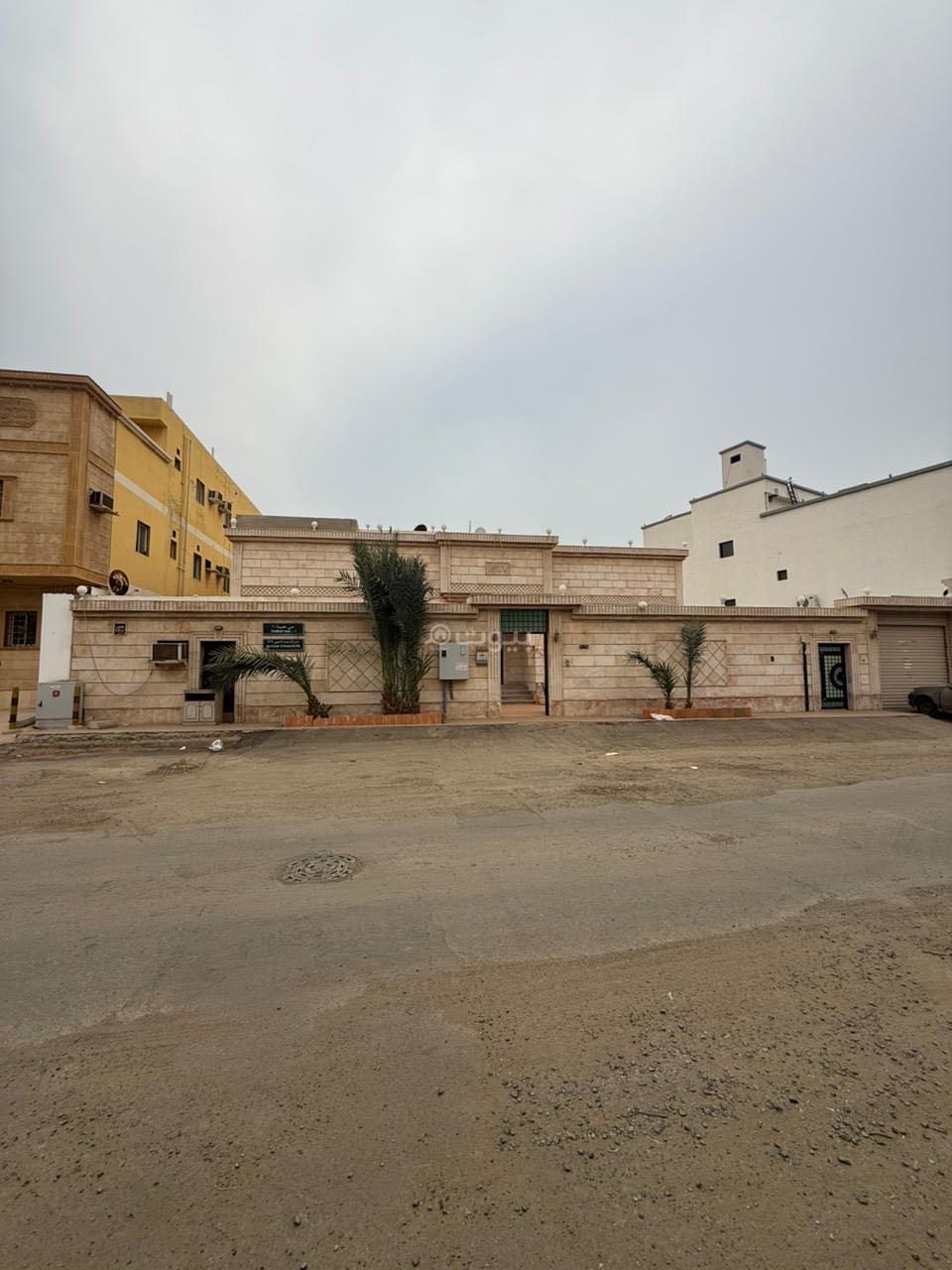 فيلا 8 غرف في طيبة الرحيلي