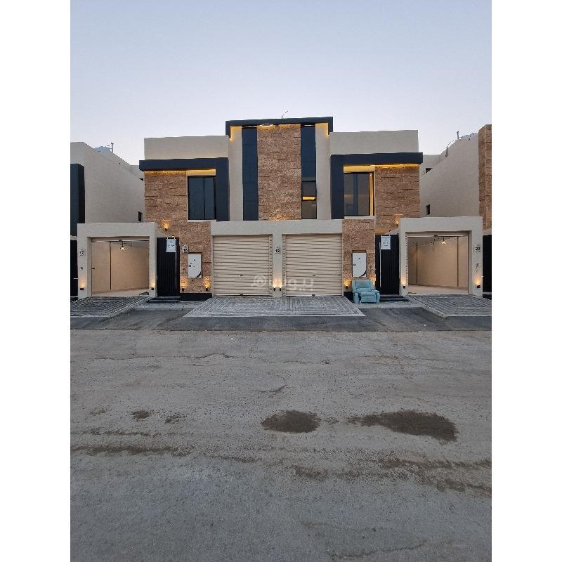 فيلا 5 غرف في عكاظ