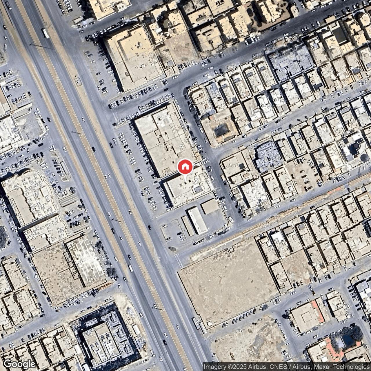 مكتب 1830 م² في الياسمين