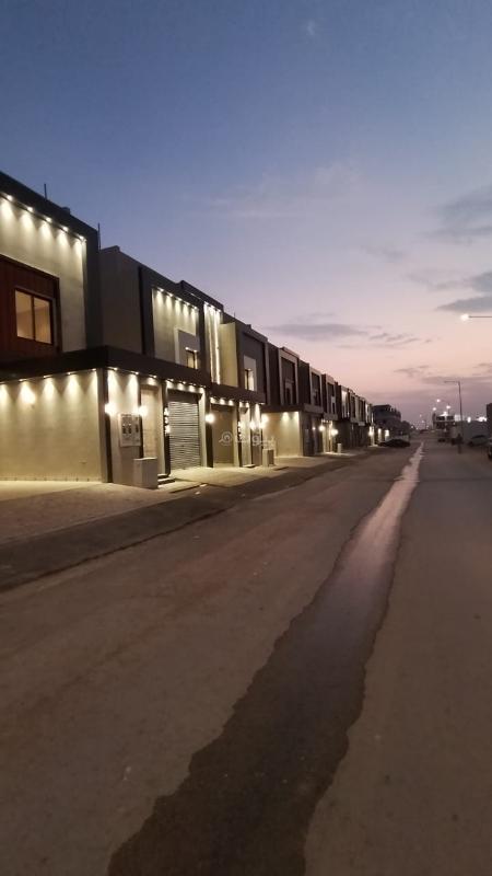 شقة 5 غرف في الجنادرية