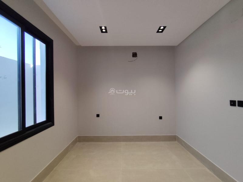 فيلا 5 غرف في عكاظ