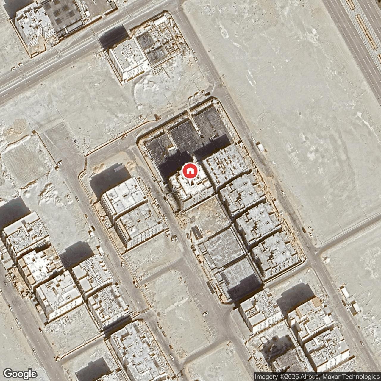 شقة  في السيف