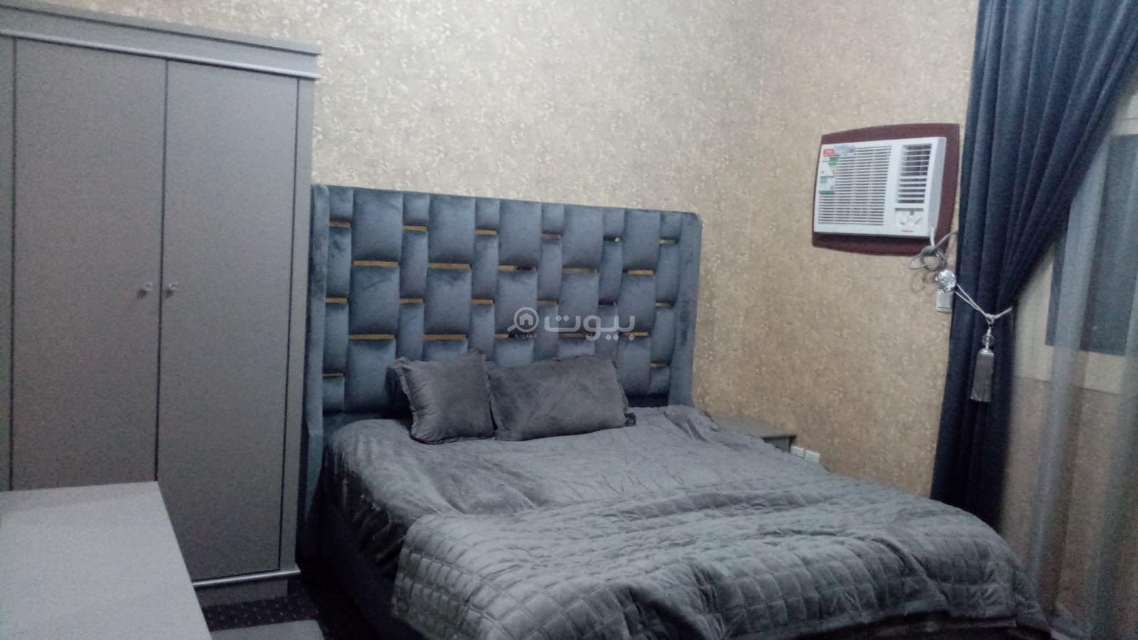 شقة  في المريخ