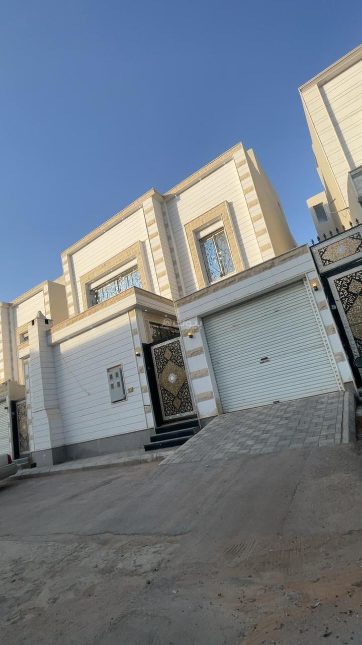 فيلا 5 غرف في الرمال