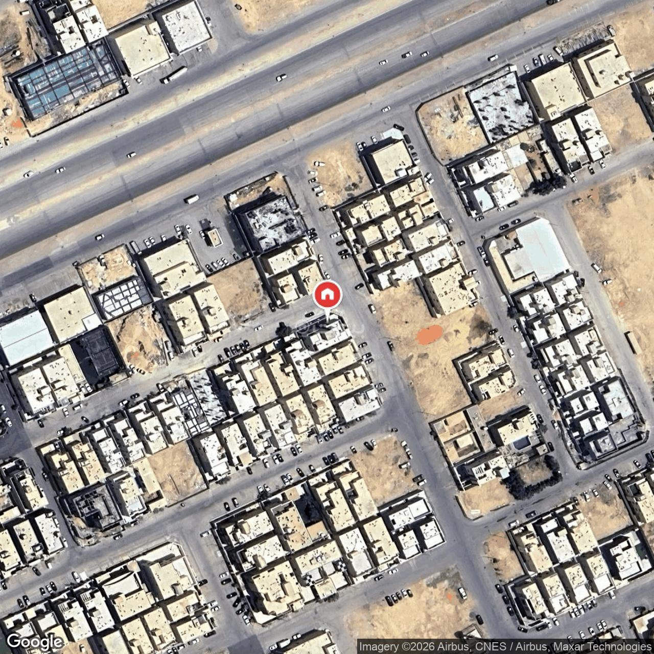 شقة 4 غرف في العارض