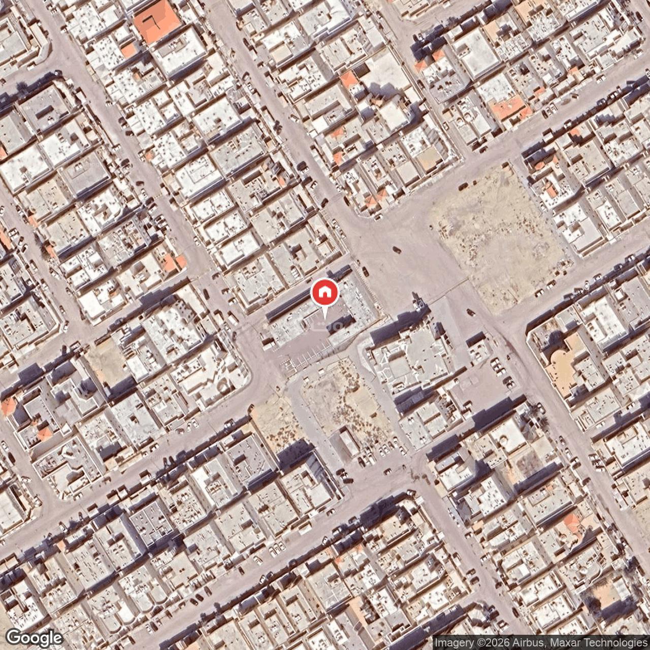 1920 sqm shop in Taibah