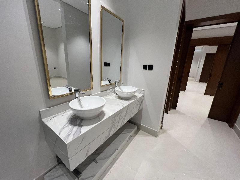 فيلا 4 غرف في الرمال