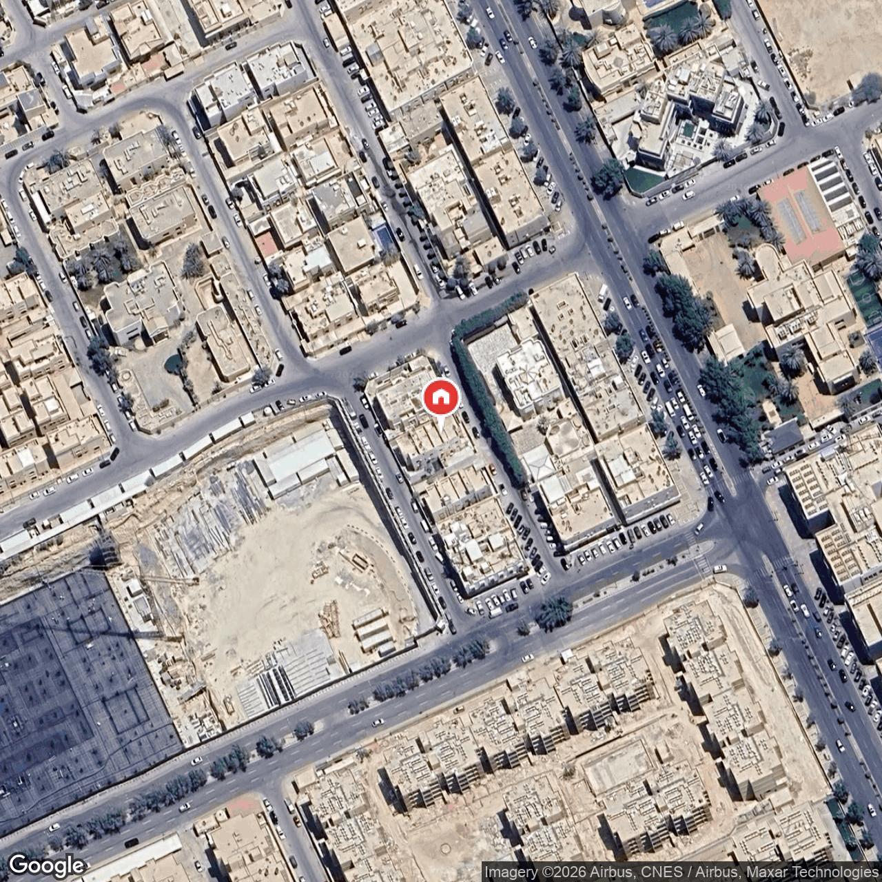 شقة  في العليا