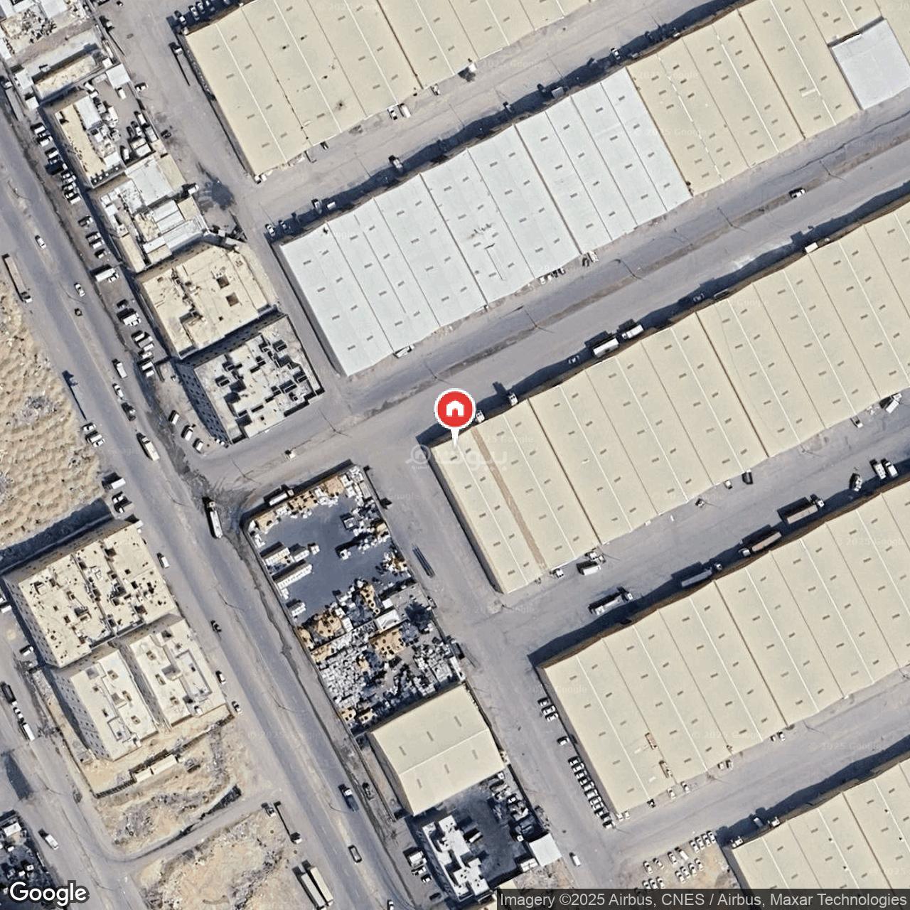 مستودع 7104 م² في المشاعل