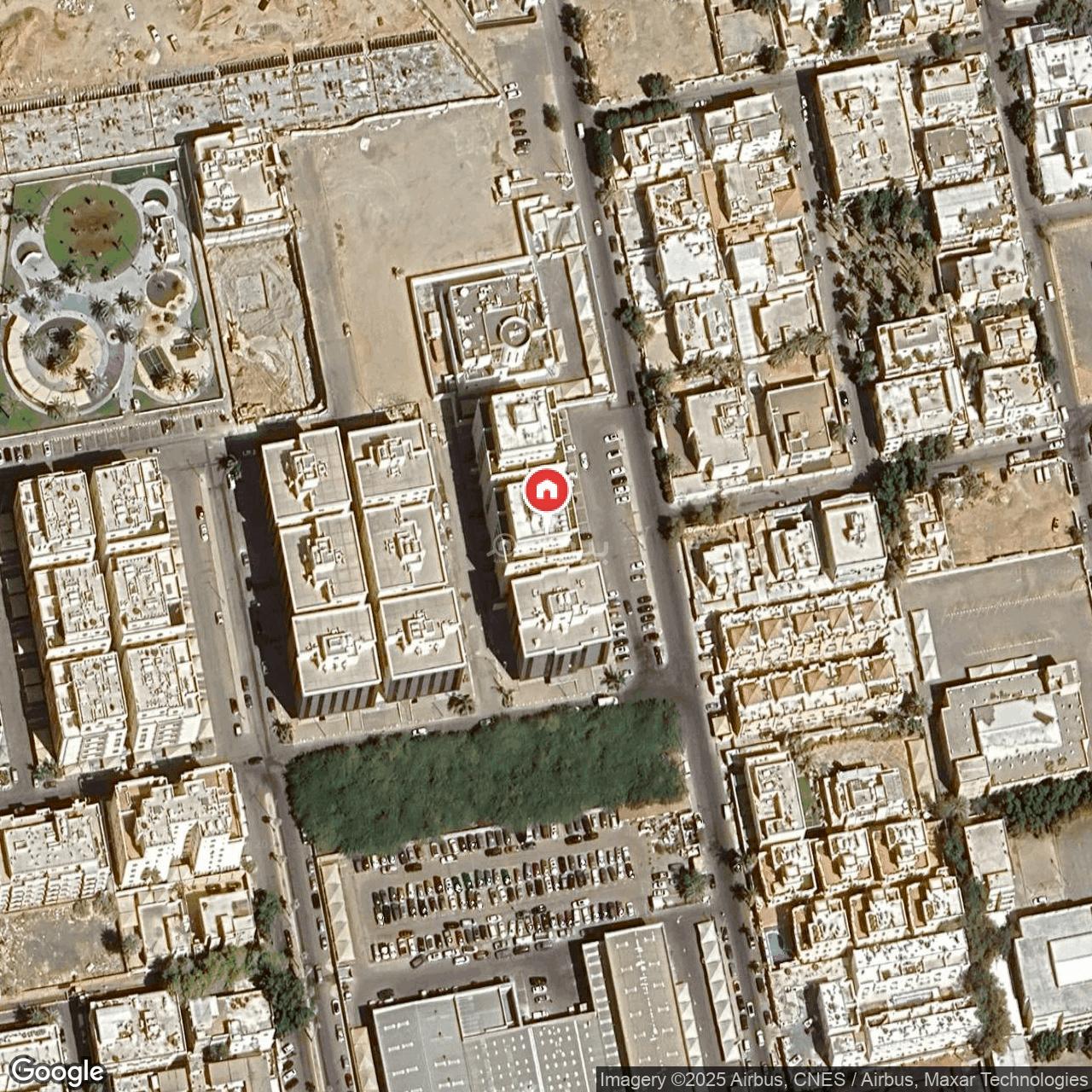 شقة  في الحمراء