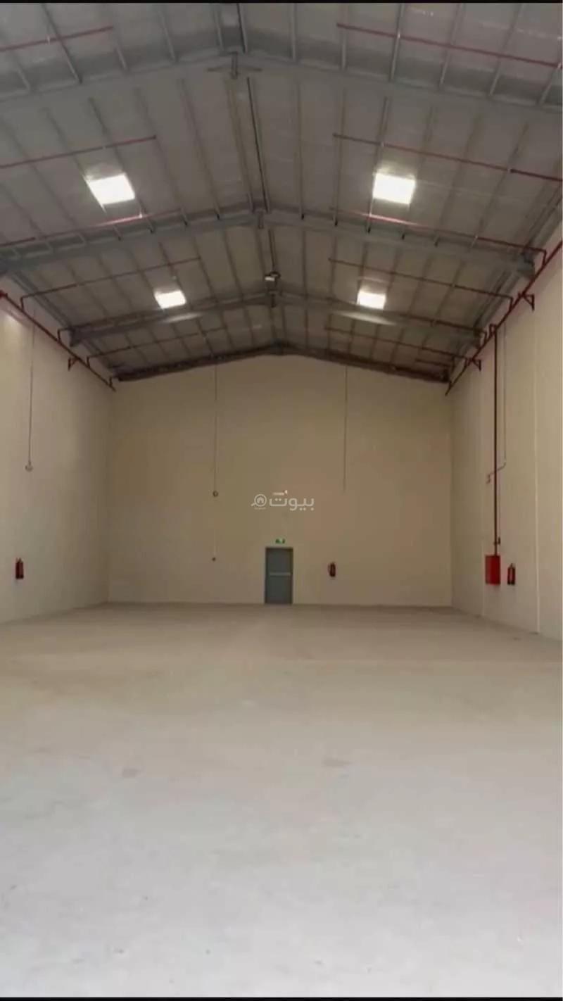 307 sqm warehouse in Ad Dar Al Baida