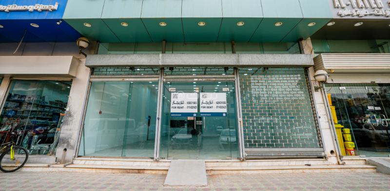 محل 11432 م² في المربع