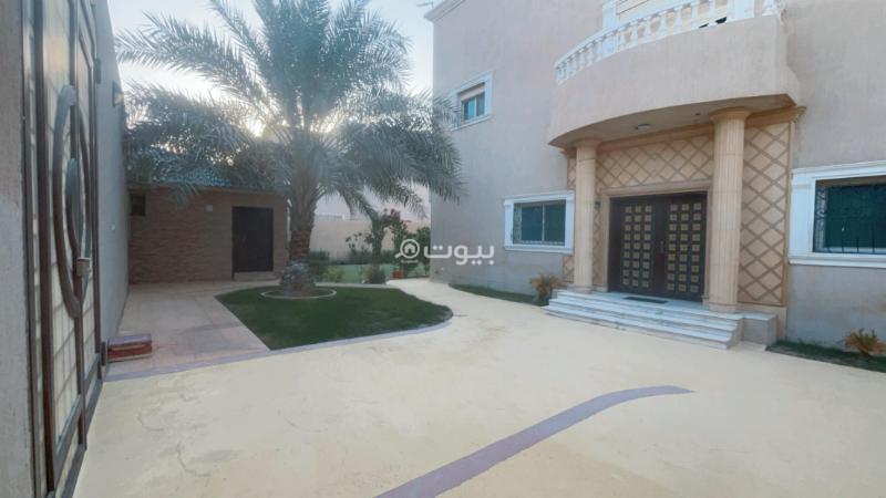 5 bedroom villa in Al Wadi