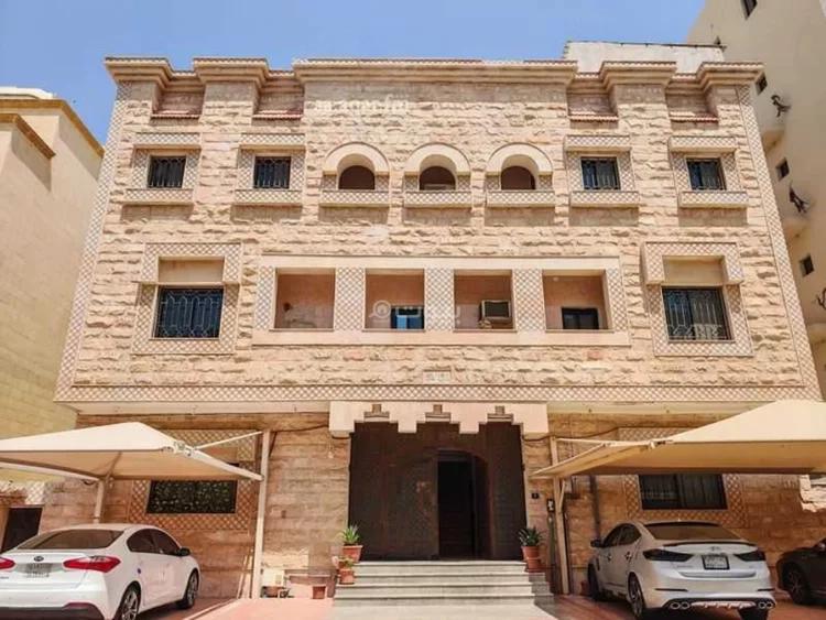 شقة 4 غرف في السلامة