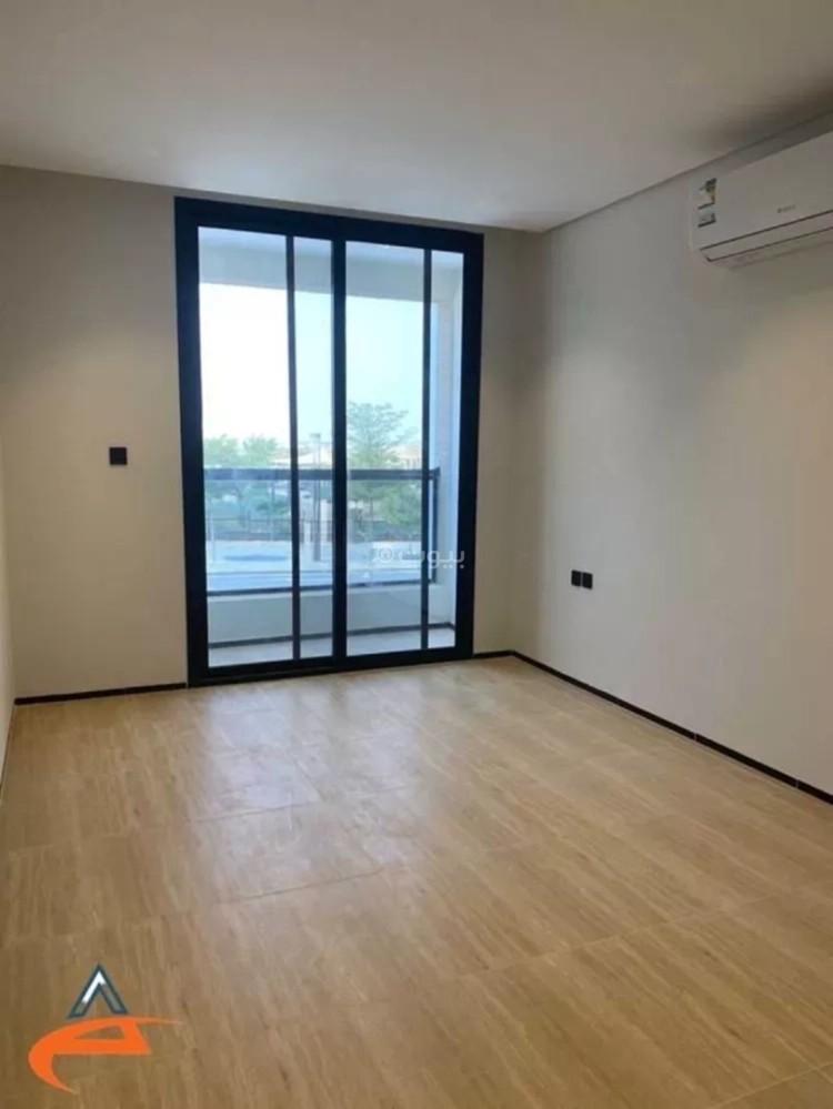 شقة 3 غرف في عرقة