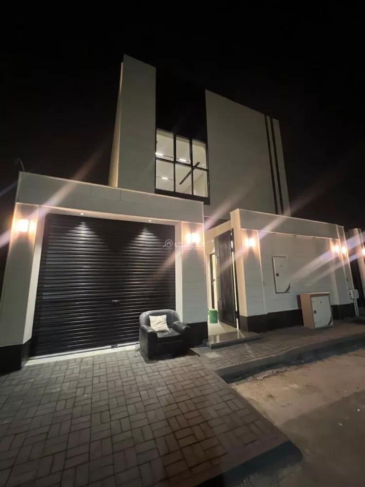 5 bedroom villa in Al Aridh