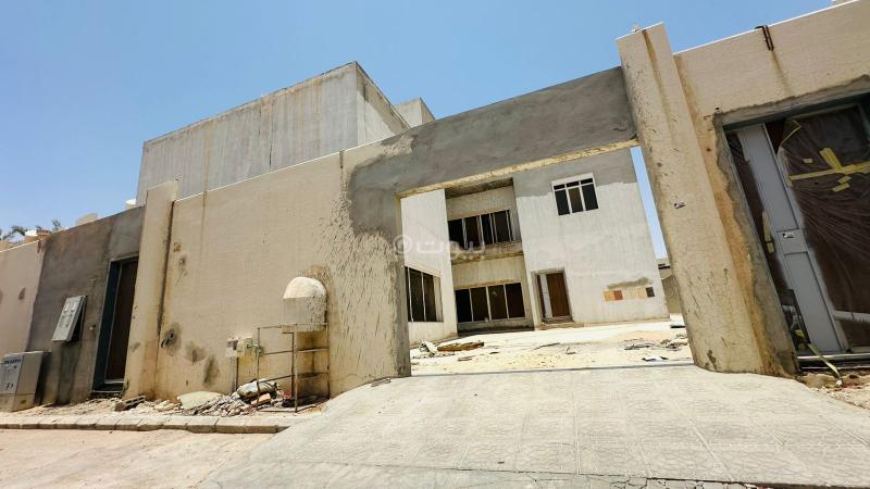 8 bedroom villa in Al Andalus