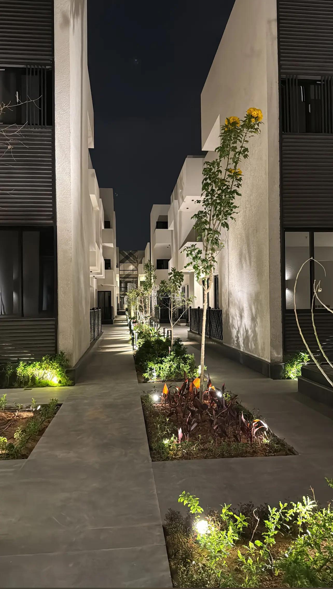 شقة 3 غرف في الملقا