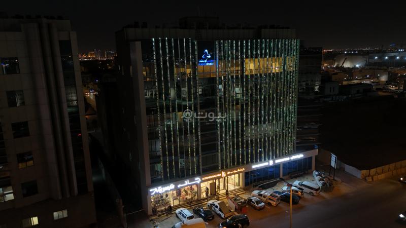 مكتب 2928 م² في المغرزات