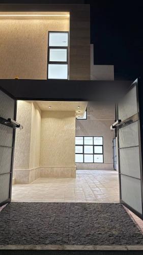 فيلا 5 غرف في المهدية