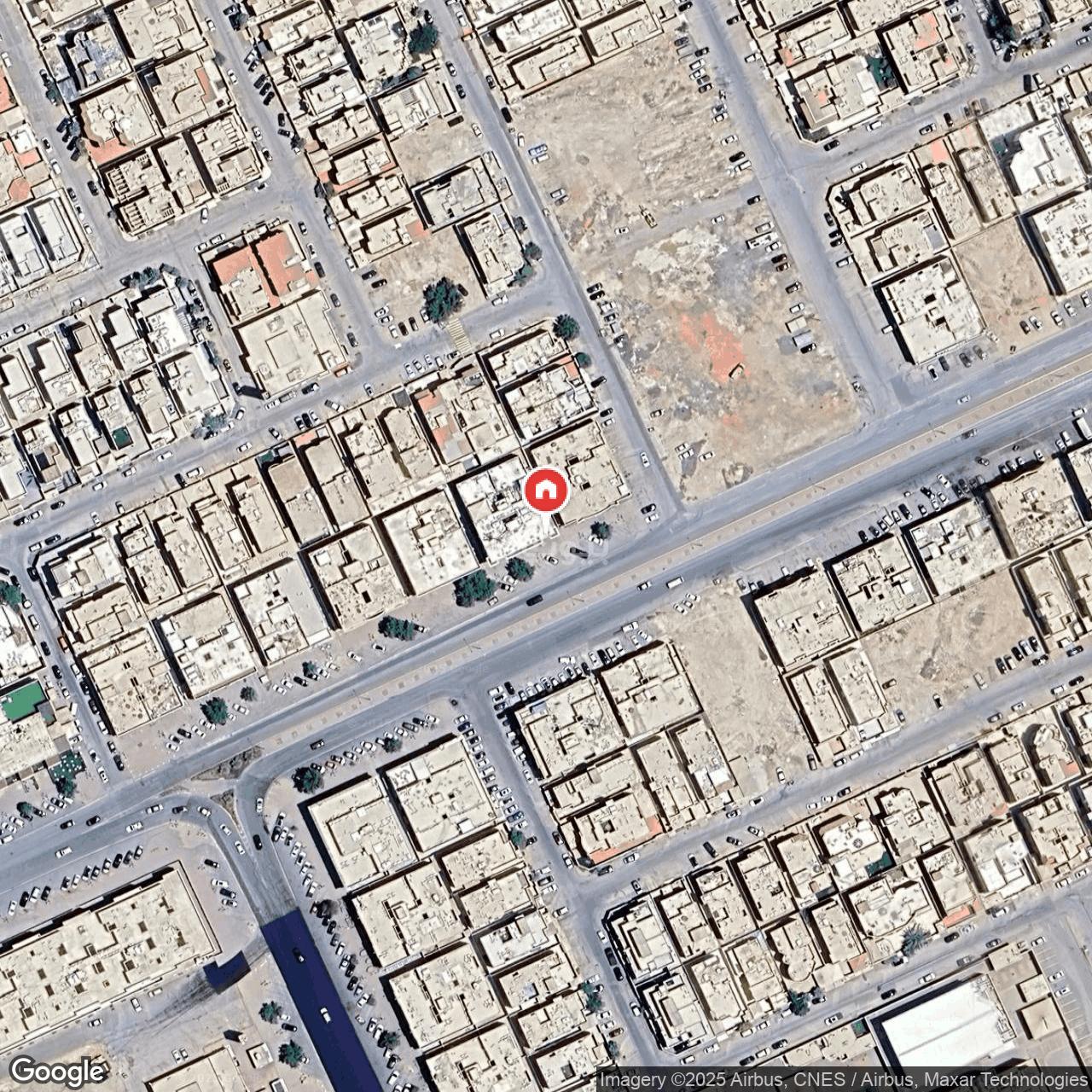 شقة  في الصحافة