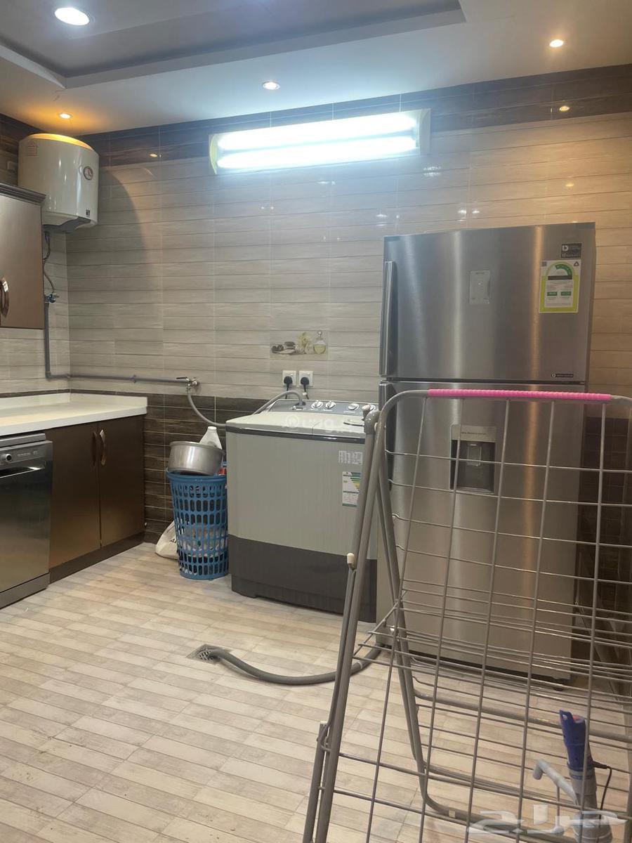 فيلا 5 غرف في العارض