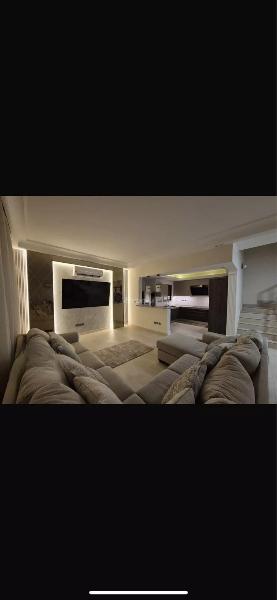 فيلا 5 غرف في البحيرة