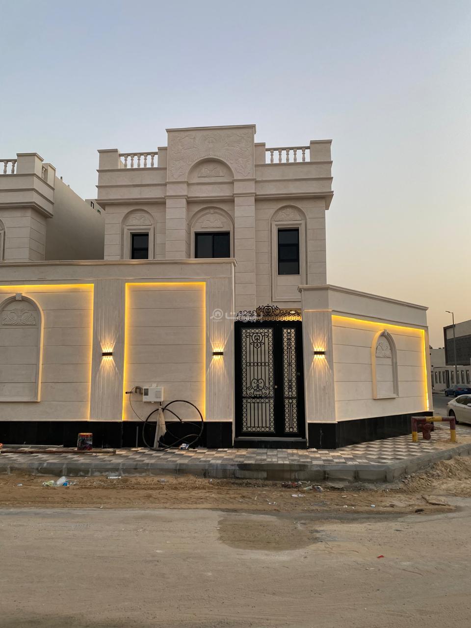 5 bedroom villa in Al Shiraa