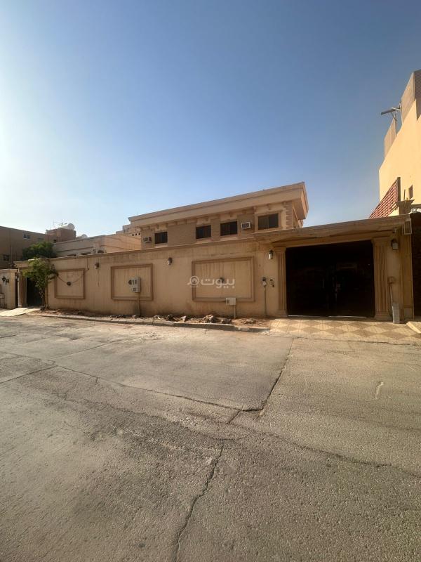 فيلا 8 غرف في العليا