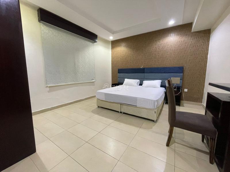 شقة 1 غرف في الرويس