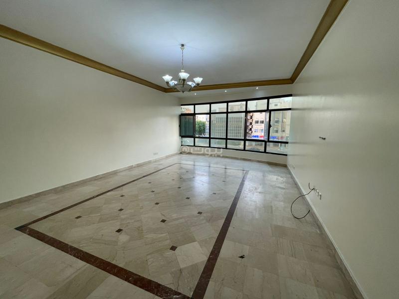 شقة 2 غرف في السلامة