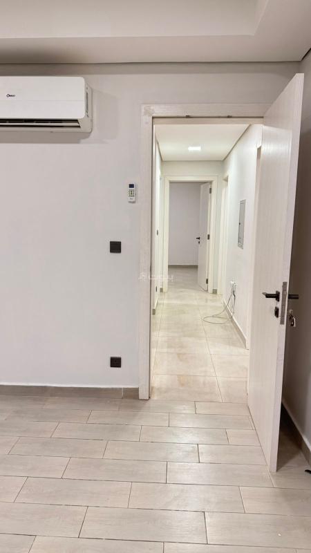 6 bedroom villa in Al Narjis